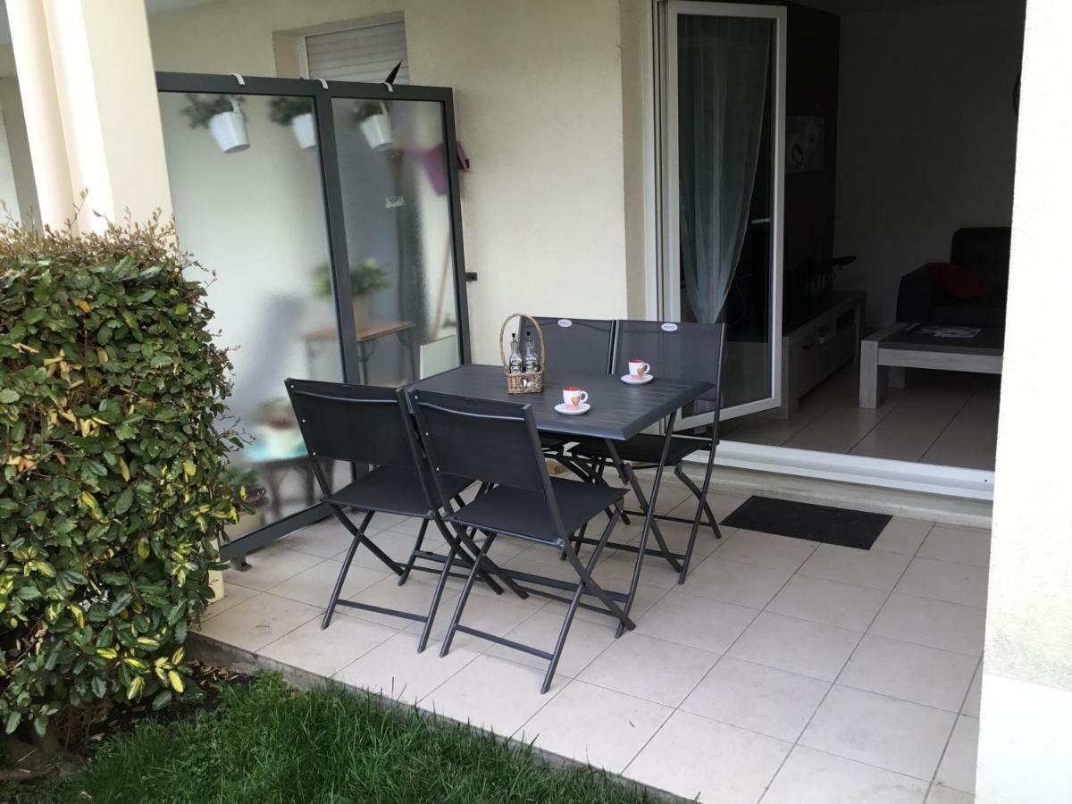 L Edelweiss Et Sa Piscine Apartment Albertville Ngoại thất bức ảnh